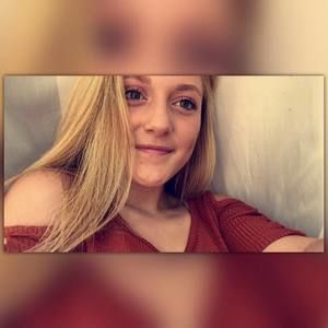 Meet your Posher, Carissa